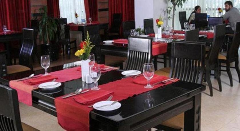 Dhaka Regency Hotel & Resort Eksteriør billede